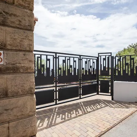 Mont Des Olives - Cap D'ail- App7 Apartment *